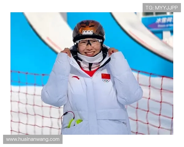 大帅挑战100种特效晒自拍 18种已完成 戴帽子也是运动员的时尚风采